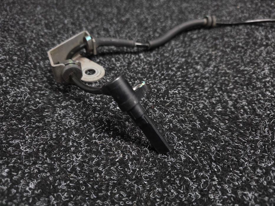 Renault Sport Clio MK3 RS197 RS200 Front RHS Wheel Speed ABS Sensor 8200 440 551