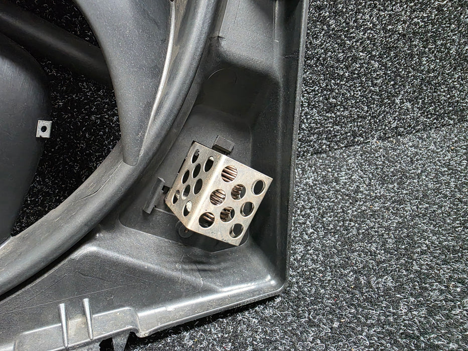 Renault Sport Clio MK3 RS 197 200 X85 F4R 830 832 Engine Cooling Fan Assembly 8200966249