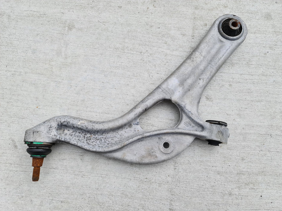 Renaultsport Clio MK3 RS 197 200 X85 Front Left Lower Arm # 8200 725 845