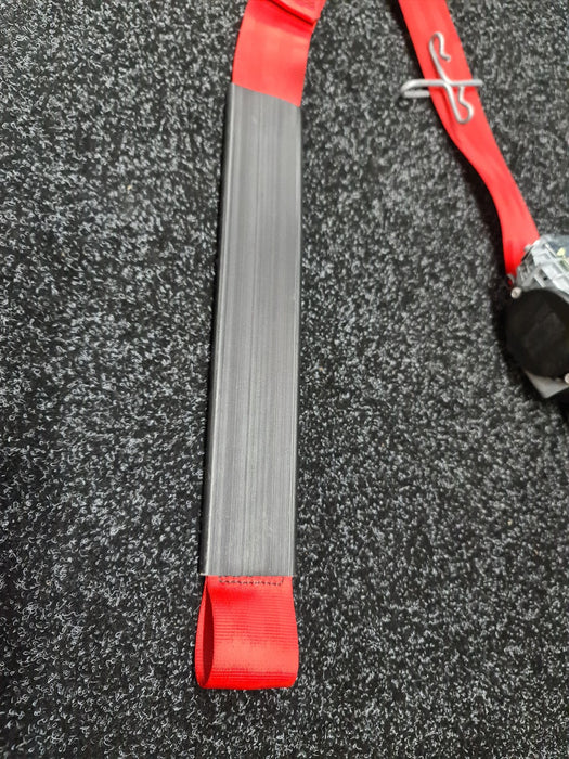 Renault Sport Megane MK3 275 Trophy R Front RHS Driver Side Seat Belt RED