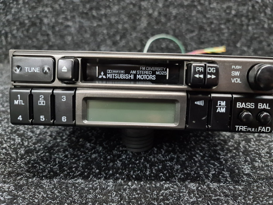 JDM Radio AM/FM Cassette Player suit Mitsubishi Lancer Evolution CD9A Evo 1 GSR  / Galant / Pajero.